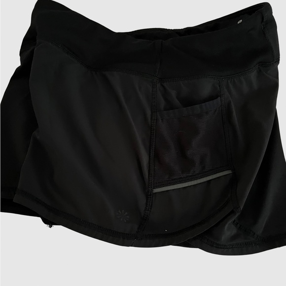 Athleta EUC athletic shorts lined size small - Picture 6 of 11